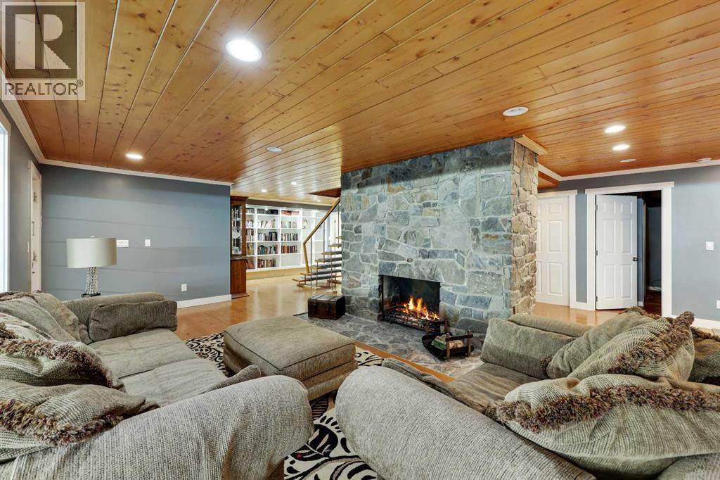 71 Artist View Pointe, Rural Rocky View County, Alberta  T3Z 3N3 - Photo 32 - A2283389