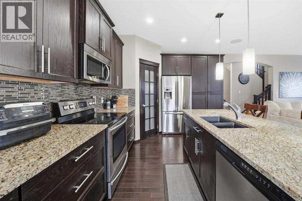 65 Elgin Meadows Circle Se, Calgary, Alberta  T2Z 0W6 - Photo 8 - A2283506