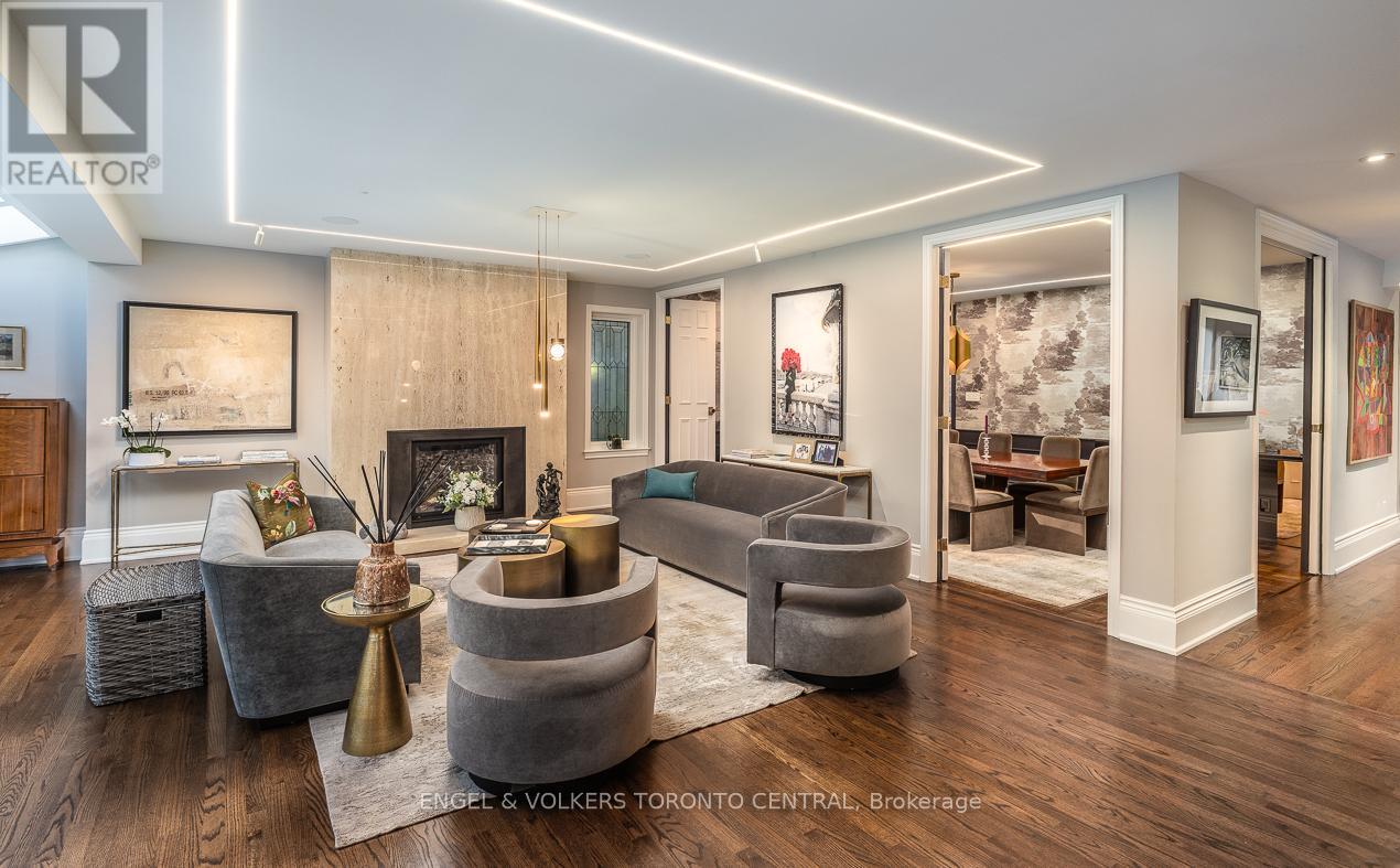 1 Bryce Avenue, Toronto, Ontario  M4V 2B3 - Photo 16 - C12737330