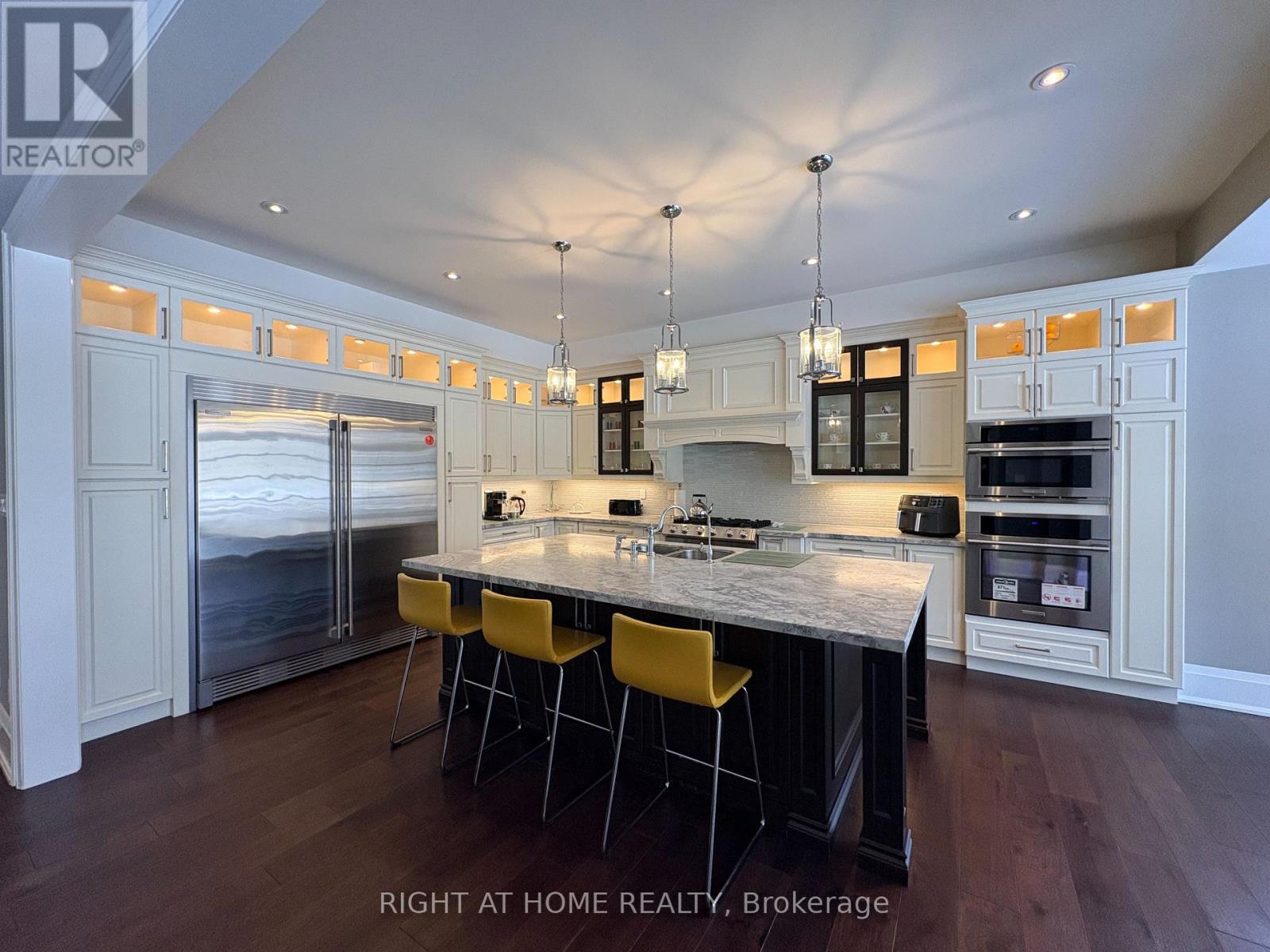 1 - 456 Lakeshore Road W, Oakville, Ontario  L6K 1S4 - Photo 12 - W12759820