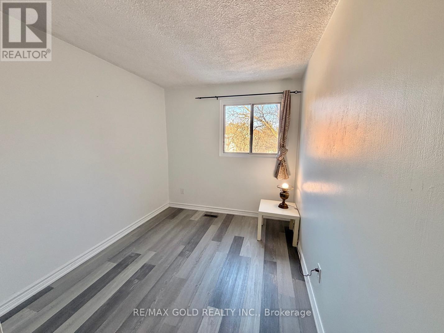 26 - 7707 Darcel Avenue, Mississauga, Ontario  L4T 3W9 - Photo 22 - W12759888