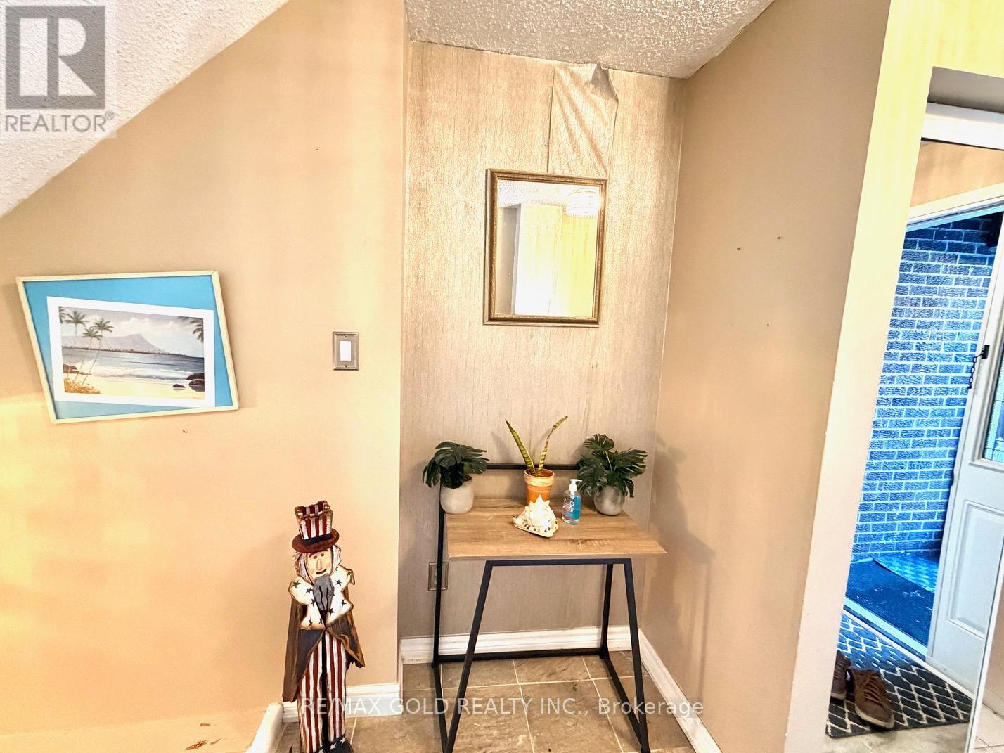 26 - 7707 Darcel Avenue, Mississauga, Ontario  L4T 3W9 - Photo 34 - W12759888