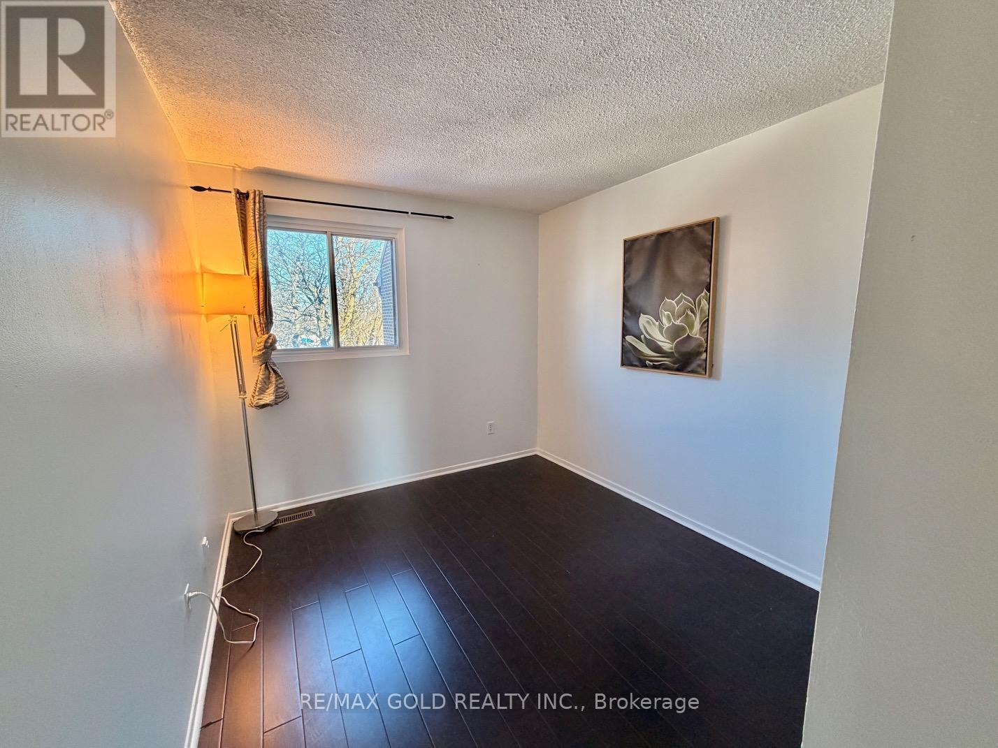 26 - 7707 Darcel Avenue, Mississauga, Ontario  L4T 3W9 - Photo 24 - W12759888