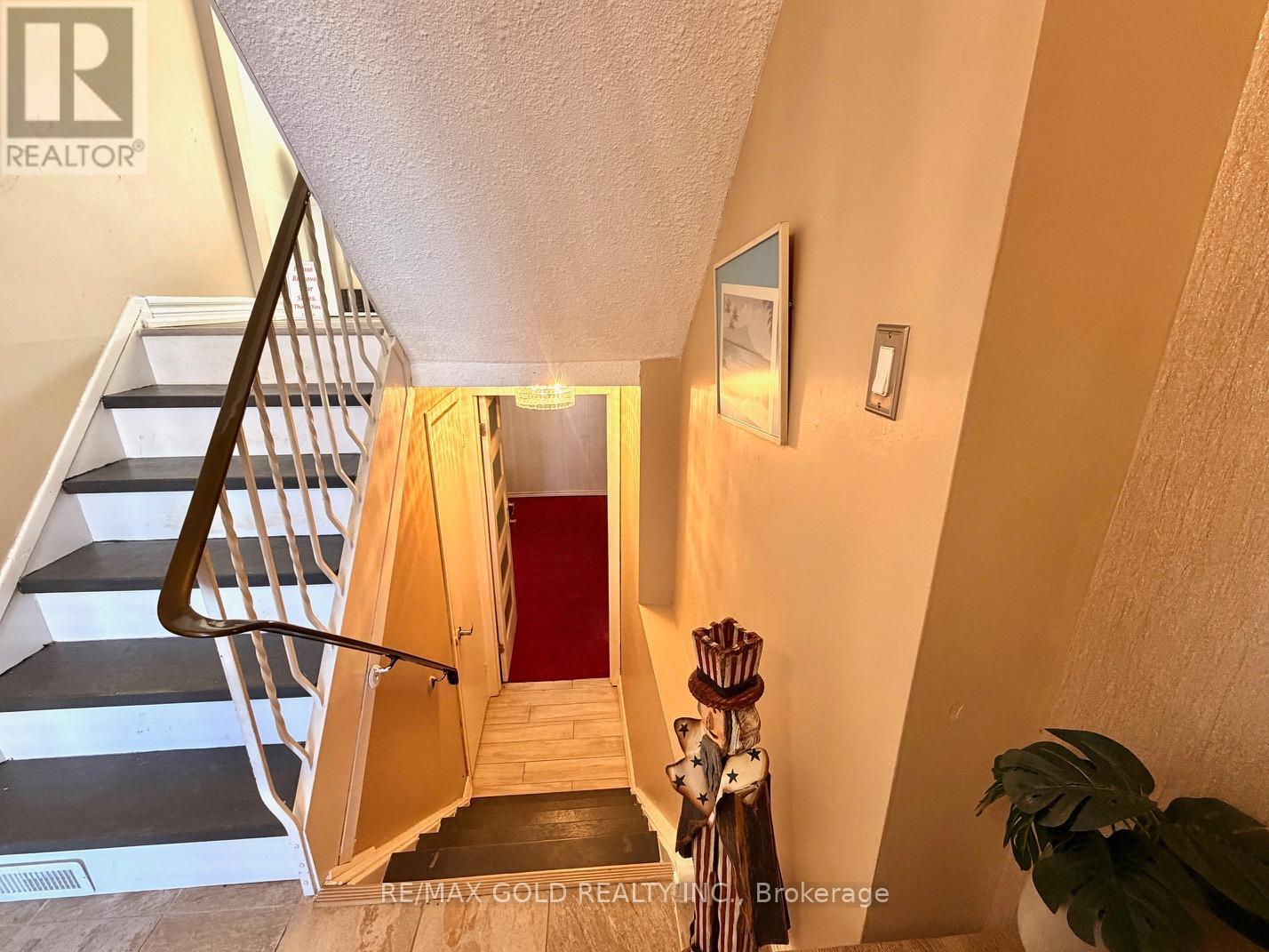 26 - 7707 Darcel Avenue, Mississauga, Ontario  L4T 3W9 - Photo 28 - W12759888