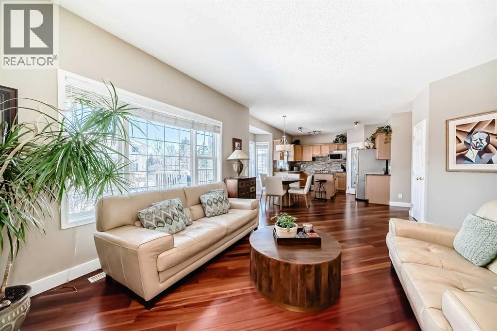 232 Coral Keys Place Ne, Calgary, Alberta  T3J 3W8 - Photo 6 - A2274953