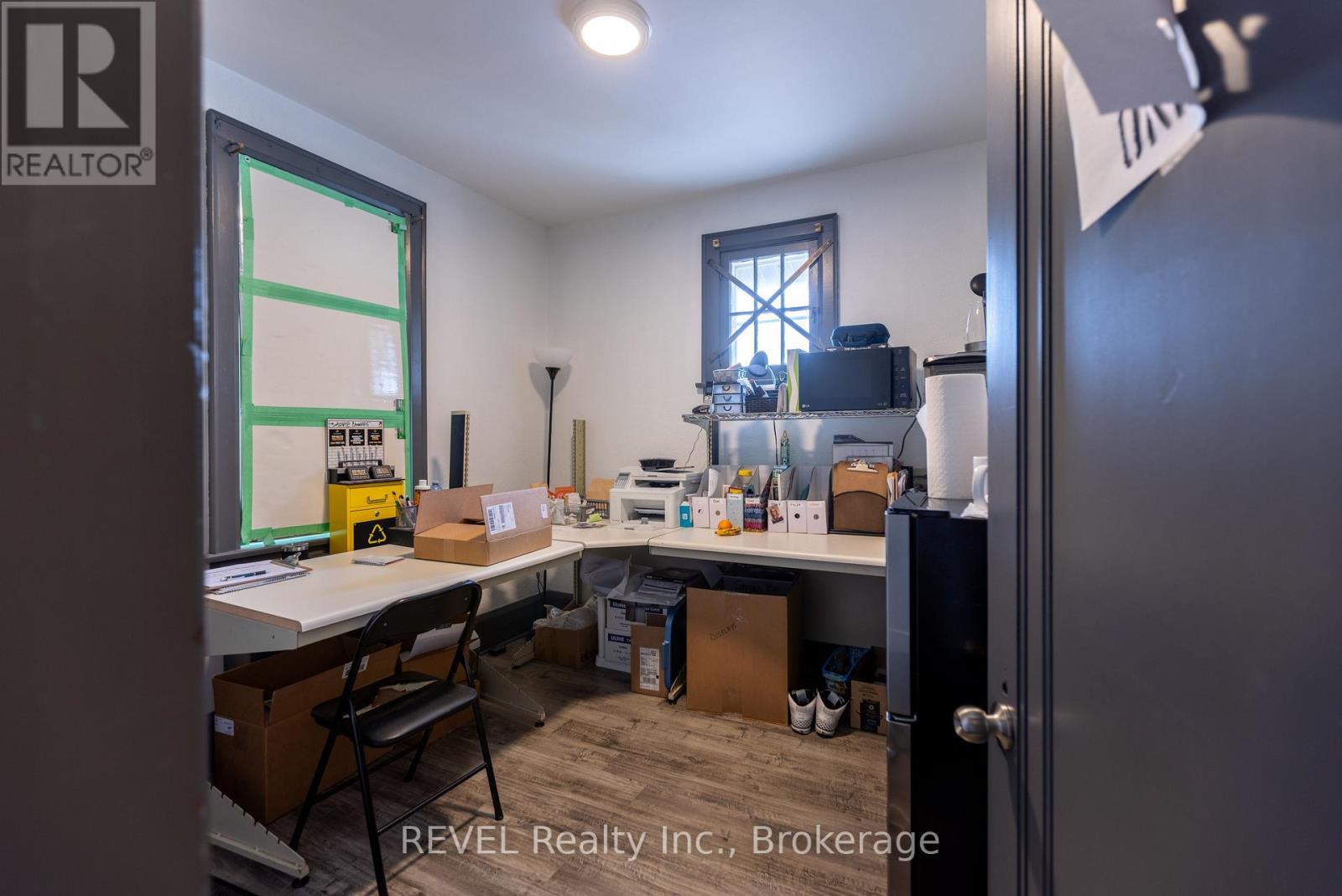 8568 Lundys Lane, Niagara Falls, Ontario  L2H 1H4 - Photo 15 - X12759954