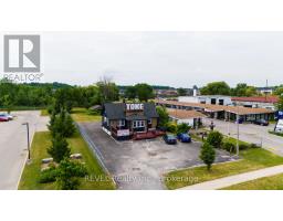 8568 LUNDYS LANE, Niagara Falls, Ontario