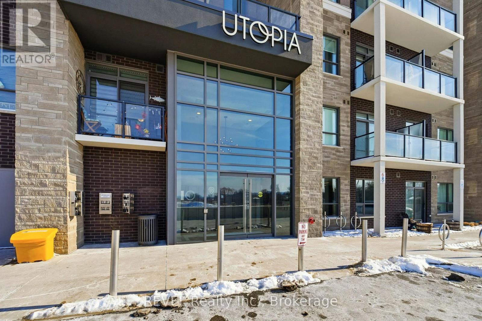 333 - 5055 Greenlane Road, Lincoln, Ontario  L3J 2J3 - Photo 1 - X12759966