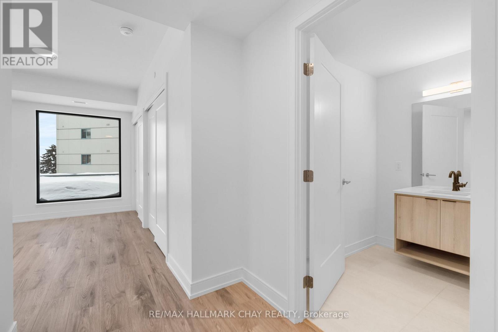 414 - 185 Dunlop Street E, Barrie, Ontario  L4M 1B2 - Photo 29 - S12750640