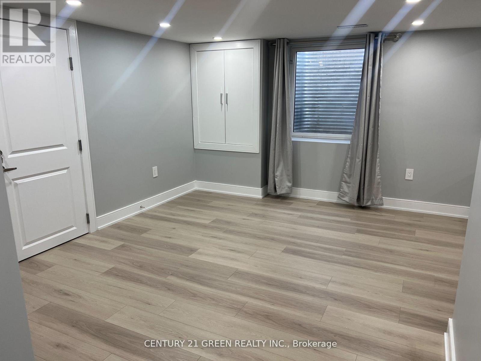 Basement - 597 Fir Court, Milton, Ontario  L9E 1M5 - Photo 8 - W12744754