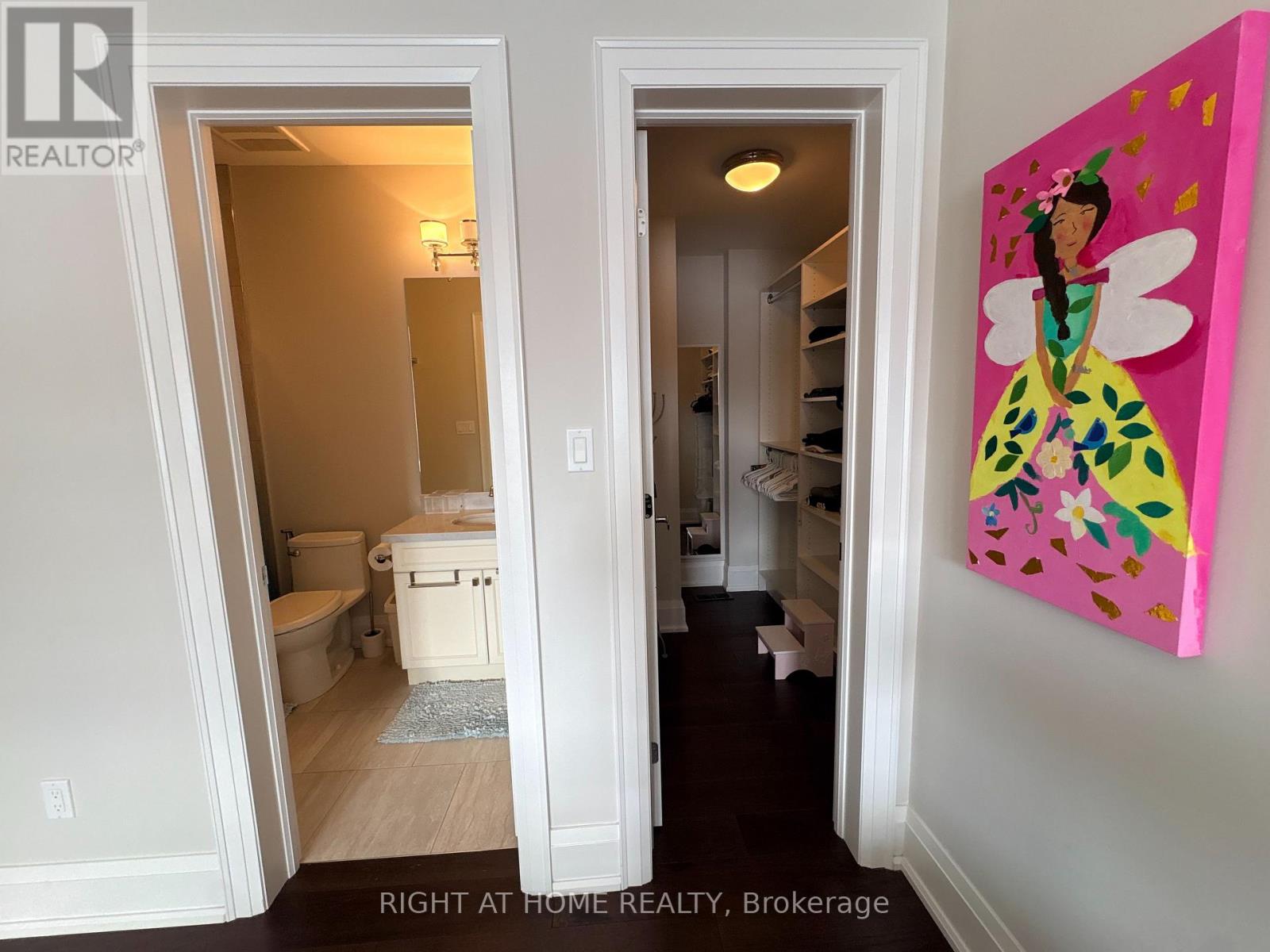 1 - 456 Lakeshore Road W, Oakville, Ontario  L6K 1S4 - Photo 34 - W12759820