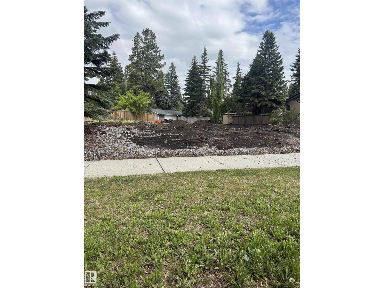 14116 95 Av Nw, Edmonton, Alberta  T5N 0A2 - Photo 1 - E4470988