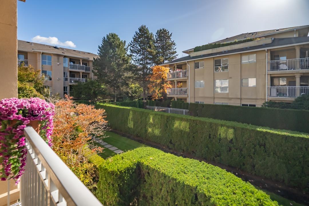 203 13733 74 Avenue, Surrey, British Columbia  V3W 1B8 - Photo 4 - R3086452