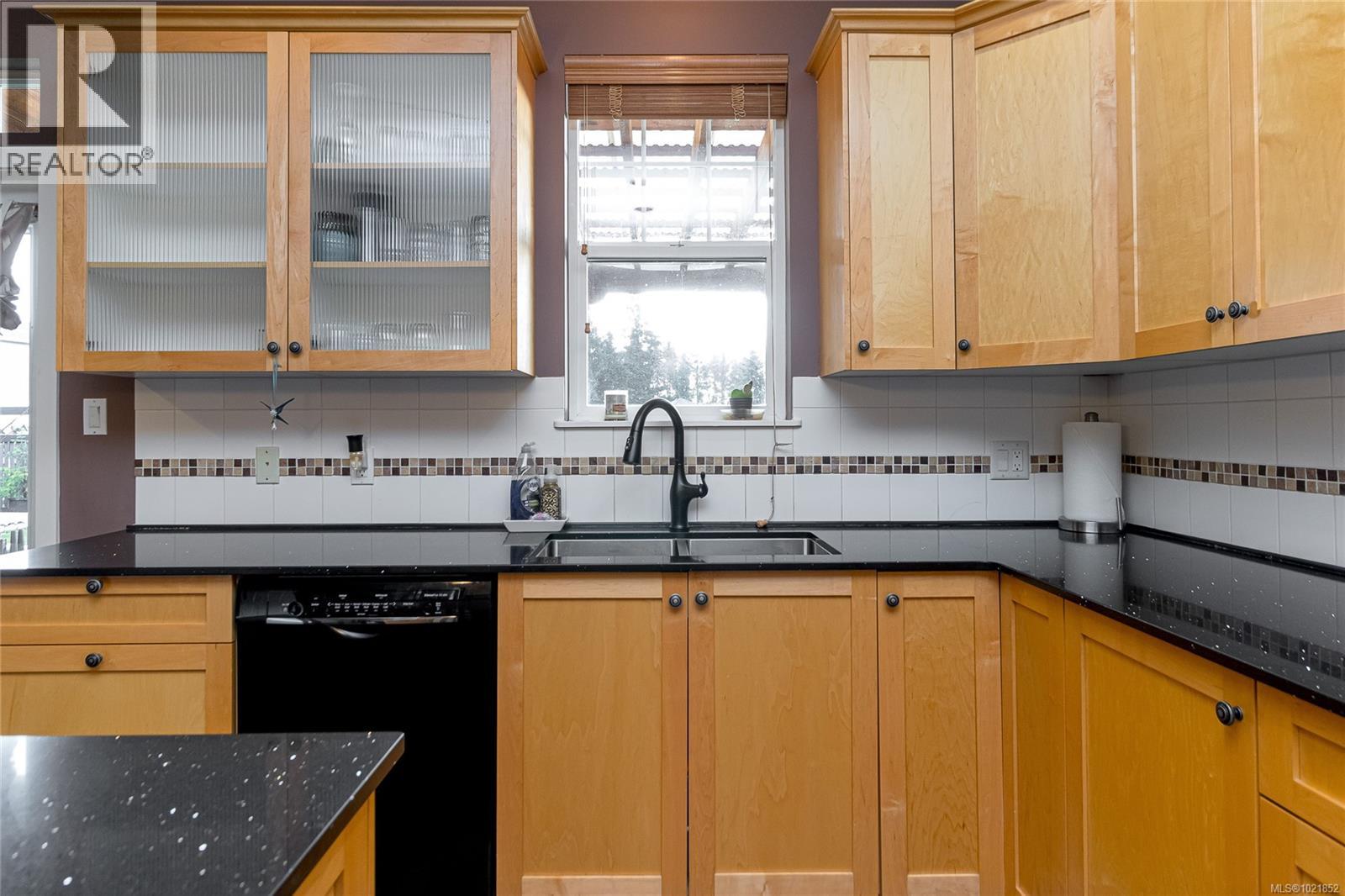 6499 Beechwood Pl, Sooke, British Columbia  V9Z 0Y7 - Photo 6 - 1021852