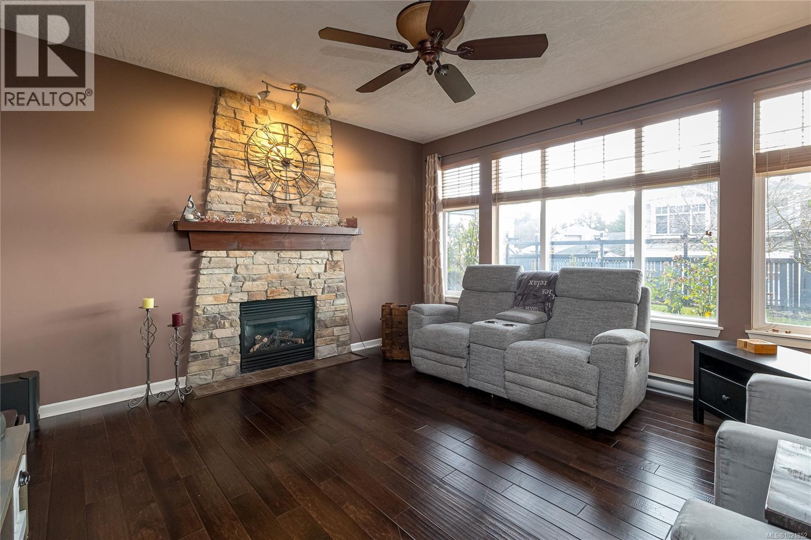 6499 Beechwood Pl, Sooke, British Columbia  V9Z 0Y7 - Photo 5 - 1021852