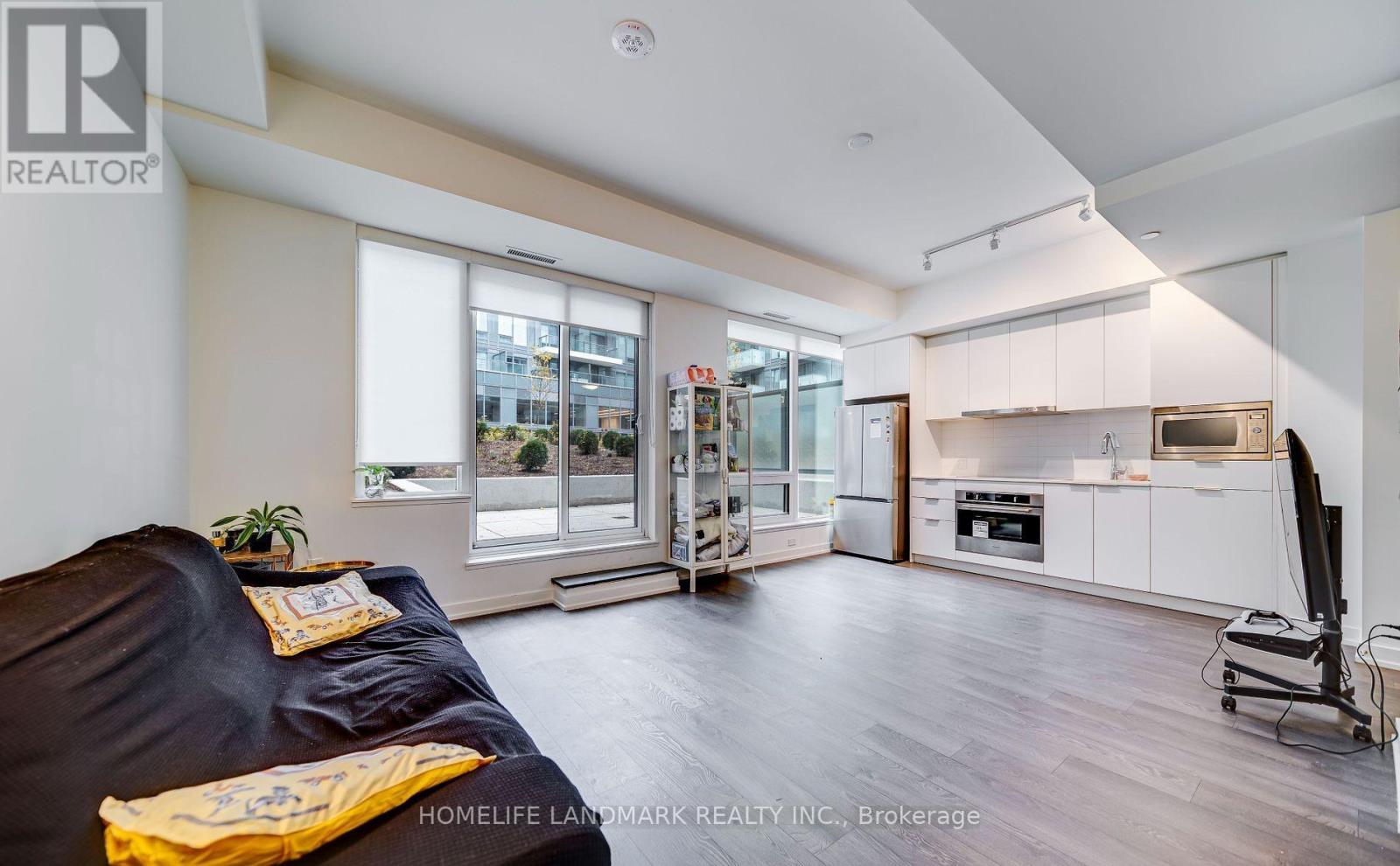 S305 - 8 Olympic Garden Drive, Toronto, Ontario  M2M 0B9 - Photo 6 - C12759964