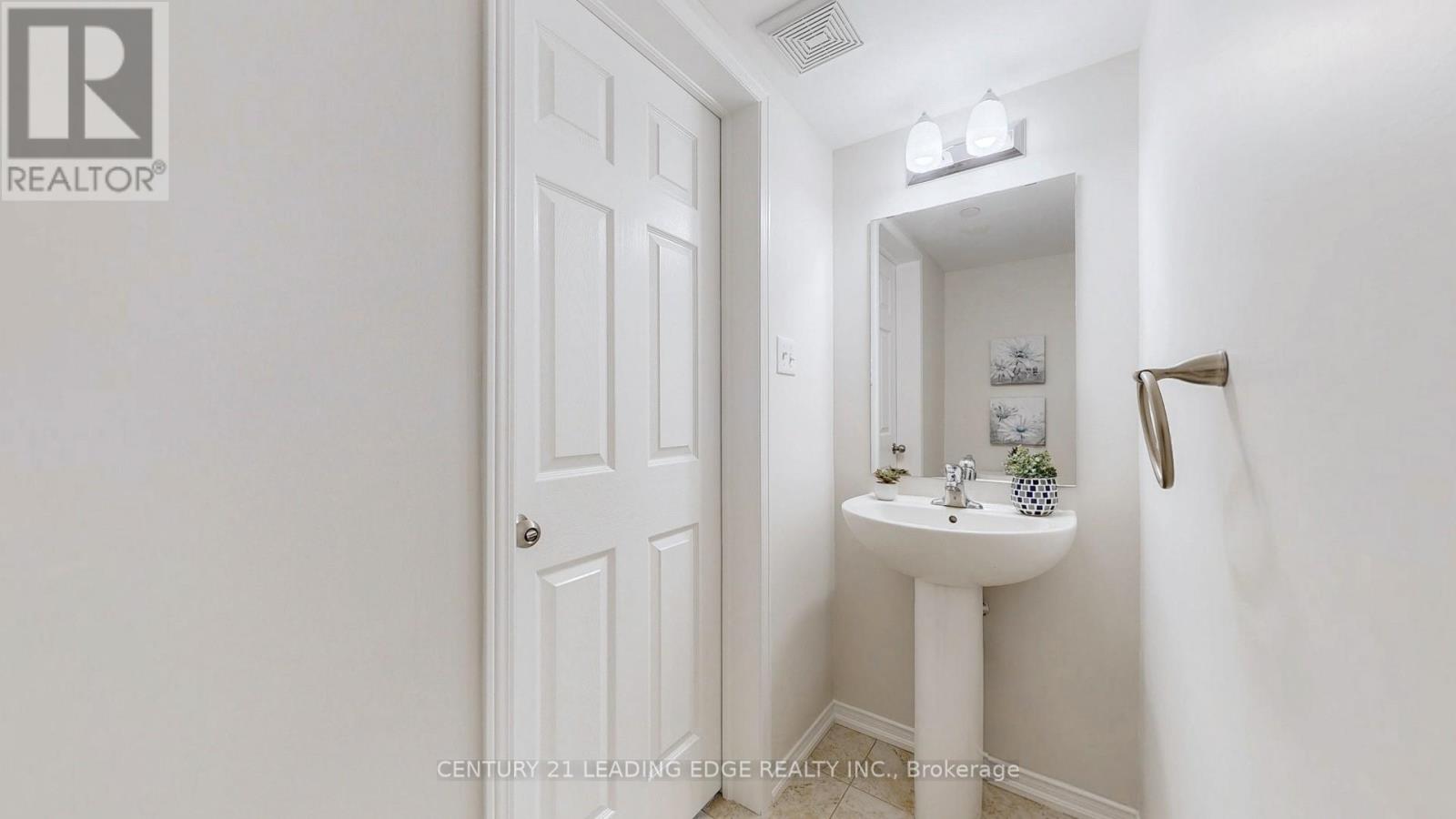 257 - 33 Foal Path, Oshawa, Ontario  L1L 0L2 - Photo 12 - E12759898