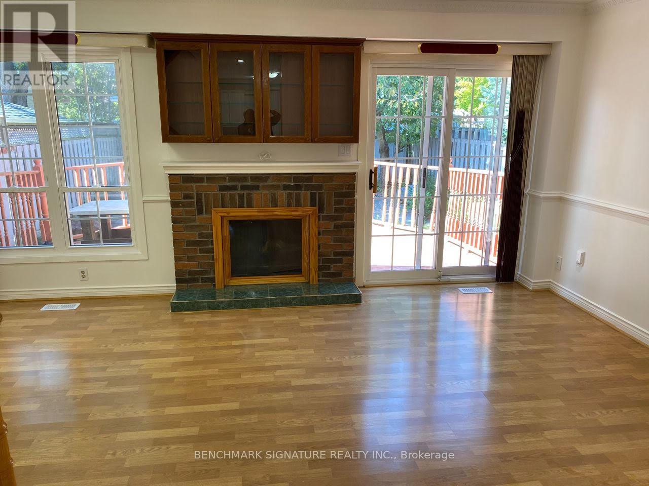 43 James Park Square, Toronto, Ontario  M1V 2E7 - Photo 4 - E12759962