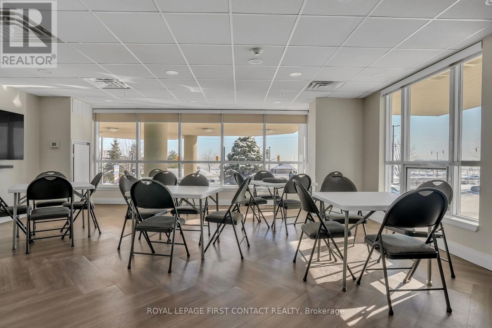 1407 - 6 Toronto Street, Barrie (City Centre), Ontario  L4N 9R2 - Photo 28 - S12759902