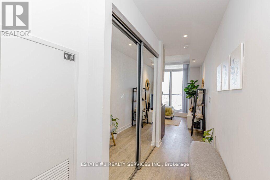 2216 - 1928 Lakeshore Boulevard, Toronto, Ontario  M6S 1A1 - Photo 13 - W12759912