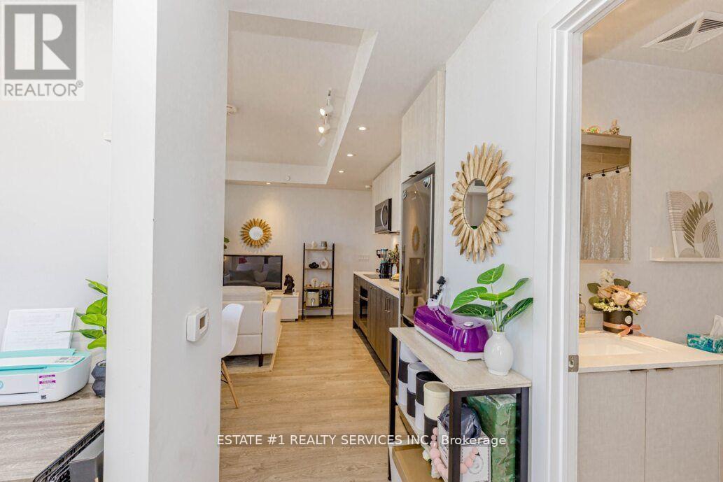 2216 - 1928 Lakeshore Boulevard, Toronto, Ontario  M6S 1A1 - Photo 32 - W12759912