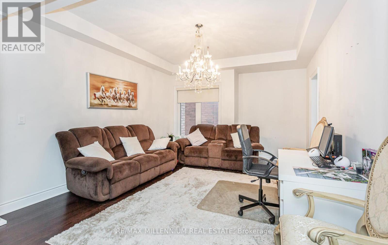 3 Lavallee Crescent, Brampton, Ontario  L6X 3A1 - Photo 11 - W12759914