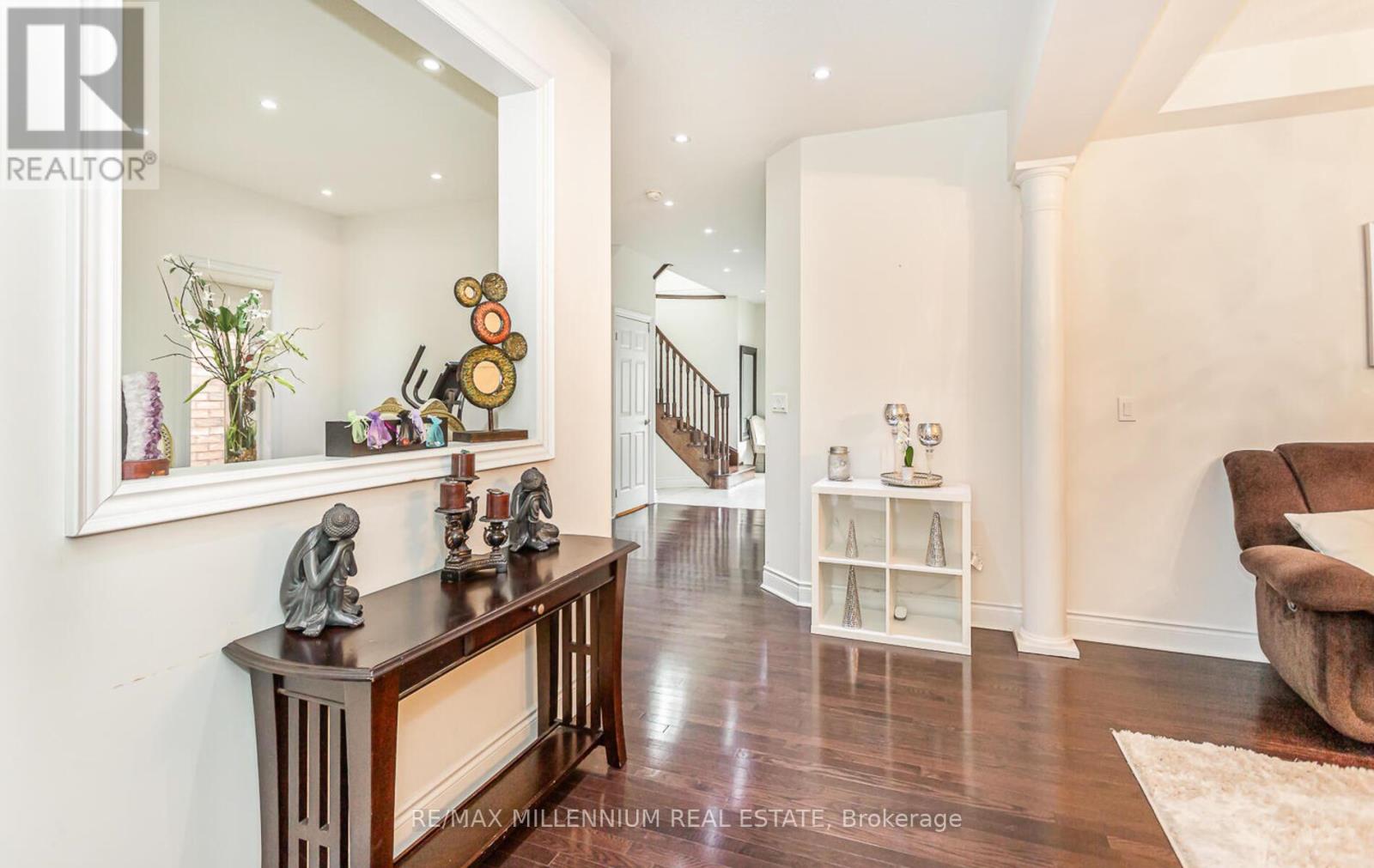 3 Lavallee Crescent, Brampton, Ontario  L6X 3A1 - Photo 9 - W12759914