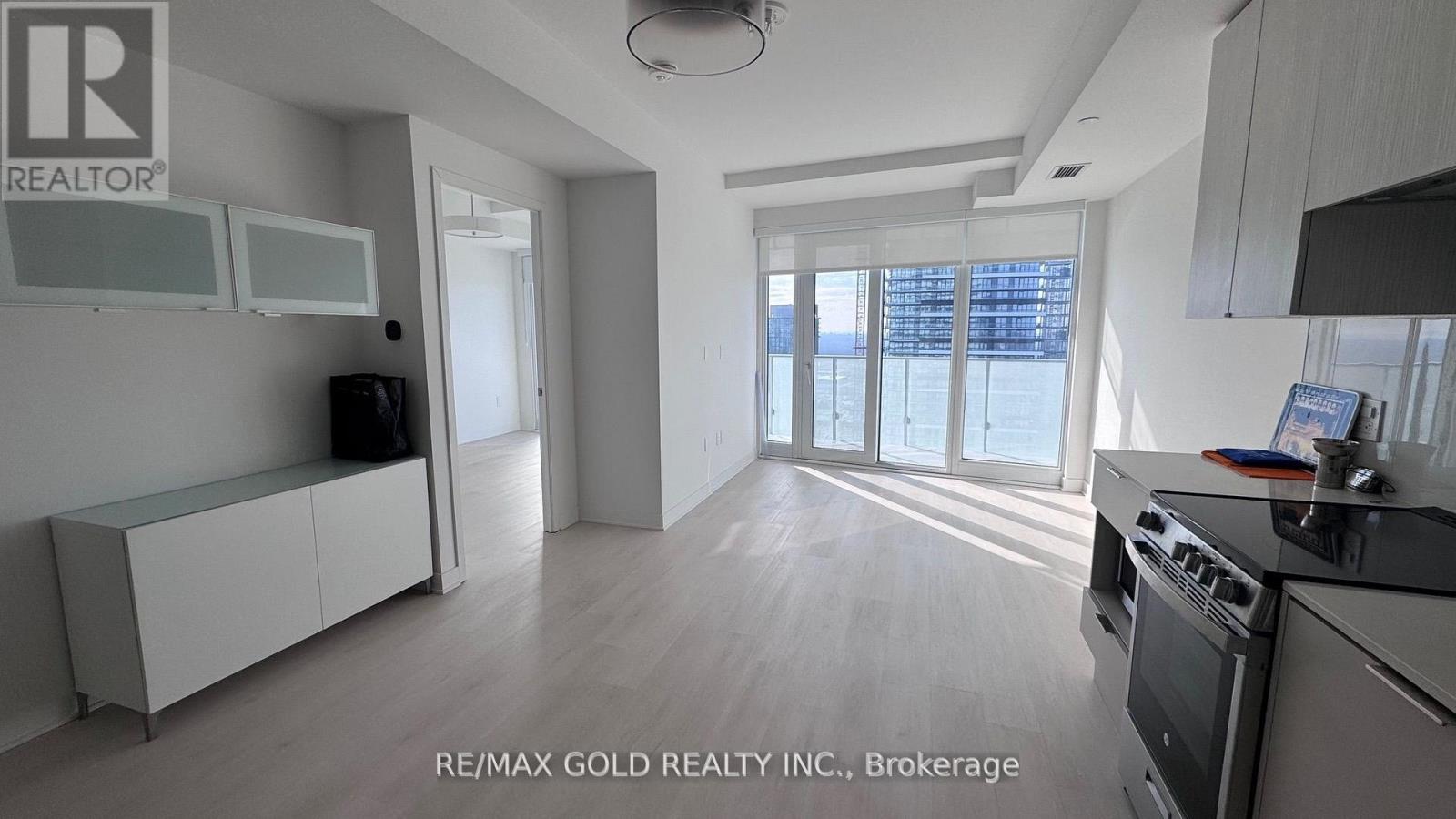 4506 - 3900 Confederation Parkway, Mississauga, Ontario  L5B 0M3 - Photo 16 - W12759916