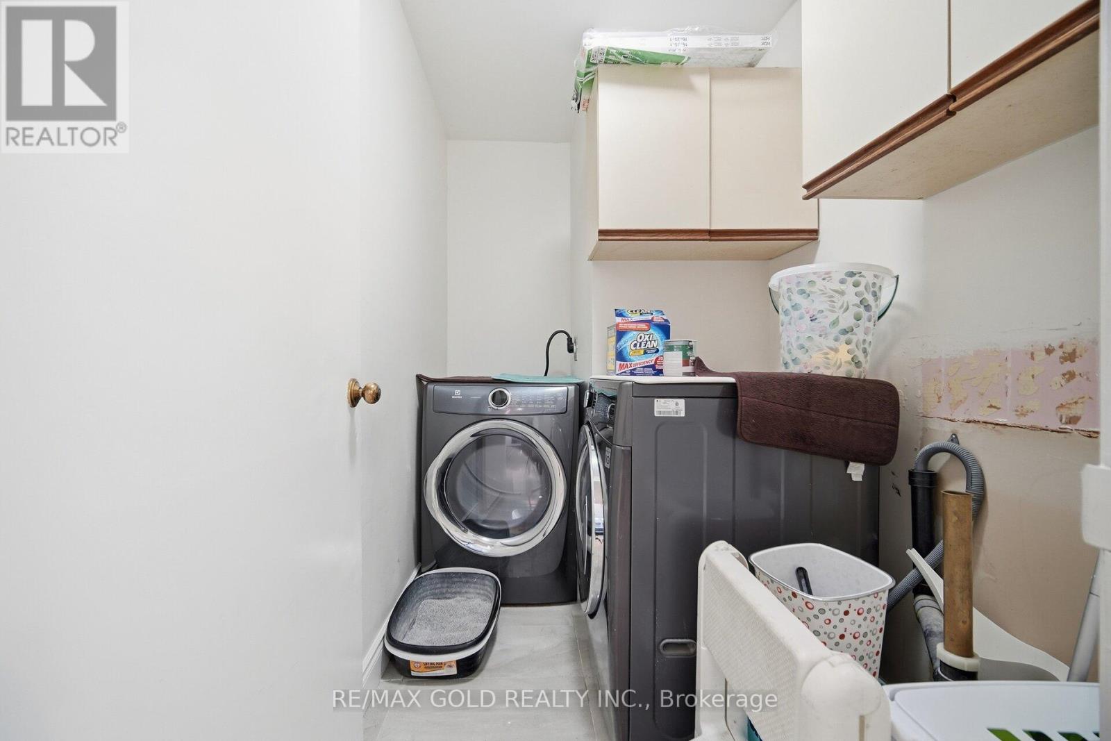 6 New London Court, Brampton, Ontario  L6Y 4E4 - Photo 22 - W12759922