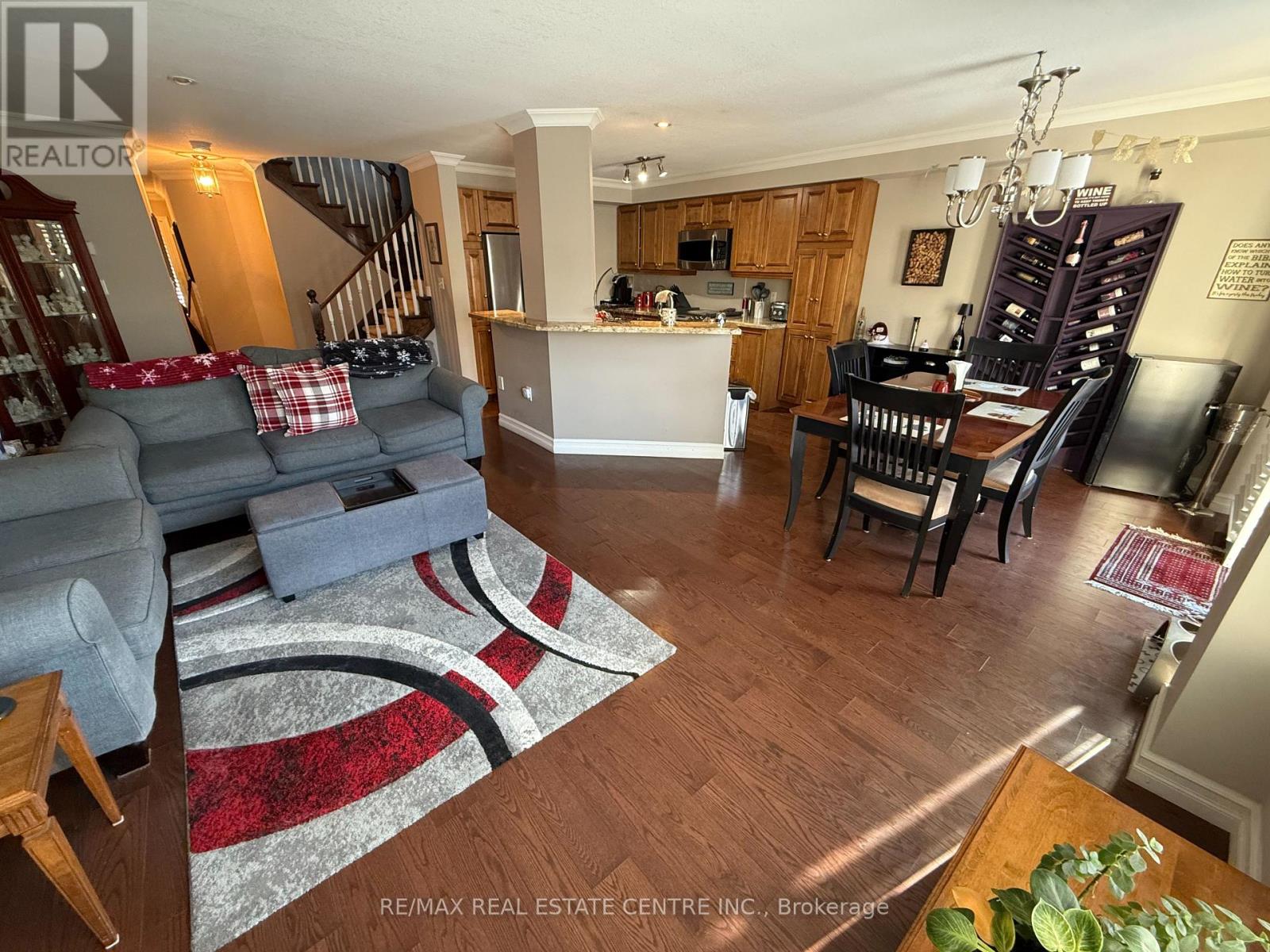 10 - 130 Robert Street, Milton, Ontario  L9T 6E3 - Photo 9 - W12759928