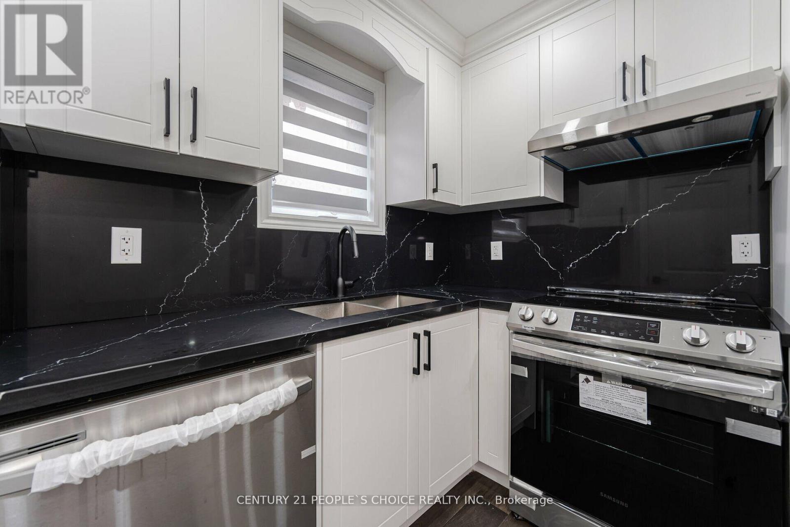 218 William Street, Toronto, Ontario  M9N 2H1 - Photo 12 - W12759936