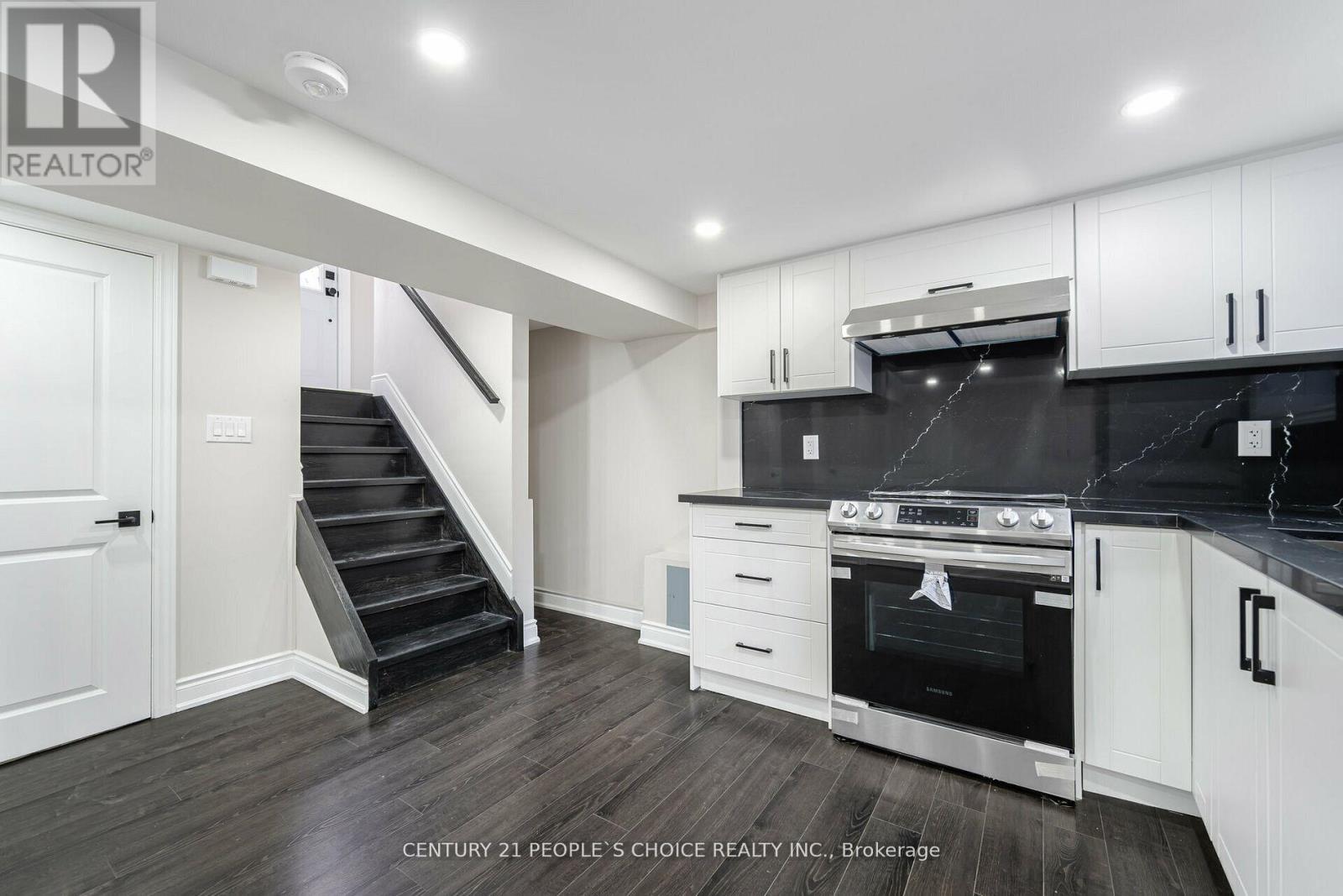 218 William Street, Toronto, Ontario  M9N 2H1 - Photo 27 - W12759936