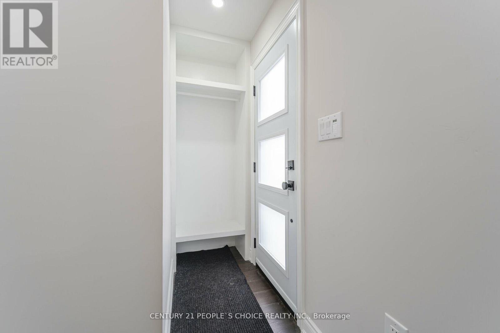 218 William Street, Toronto, Ontario  M9N 2H1 - Photo 6 - W12759936