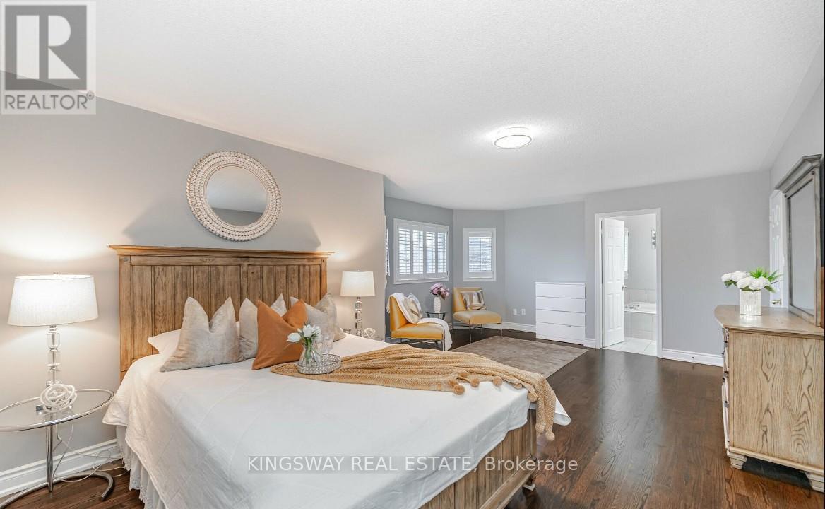 5103 Silverwater Mill Crescent, Mississauga, Ontario  L5V 2B2 - Photo 6 - W12759952