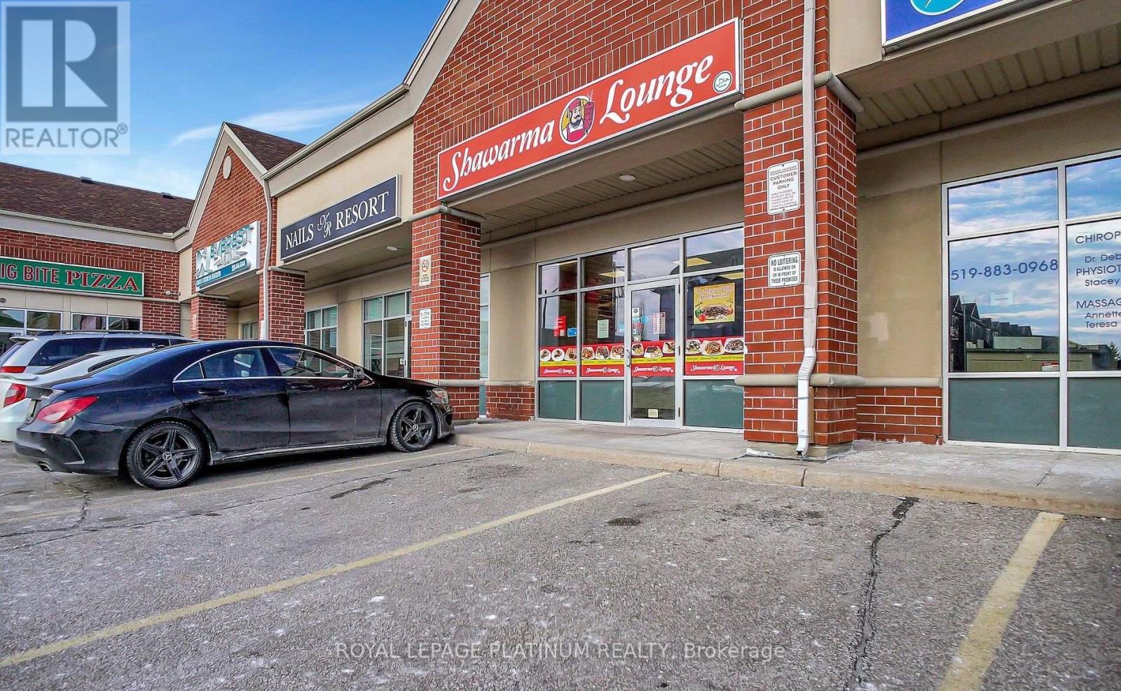 D - 645 Laurelwood Drive, Waterloo, Ontario  N2V 2W9 - Photo 2 - X12759918