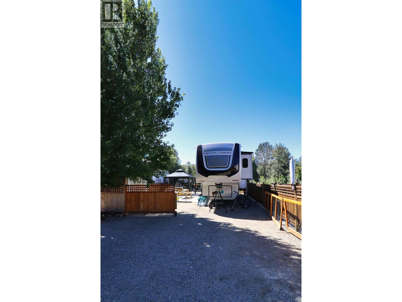 67 Cottonwood Drive, Lee Creek, British Columbia  V0E 1M4 - Photo 68 - 10374355