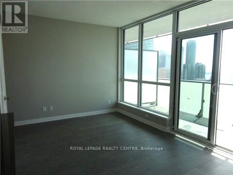 2706 - 8 Mercer Street, Toronto, Ontario  M5V 0C4 - Photo 4 - C12756750