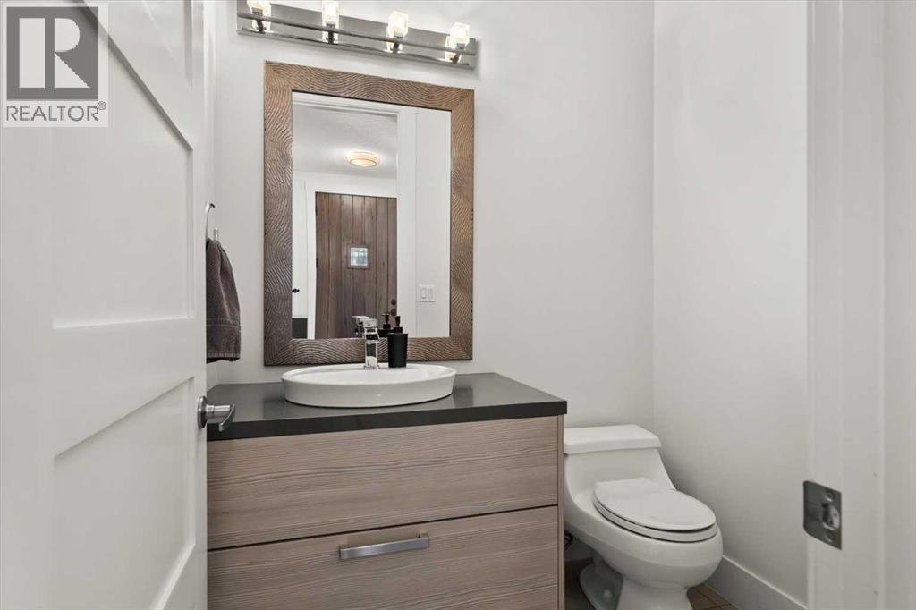 3018 30 Street Sw, Calgary, Alberta  T3E 2M6 - Photo 18 - A2281634