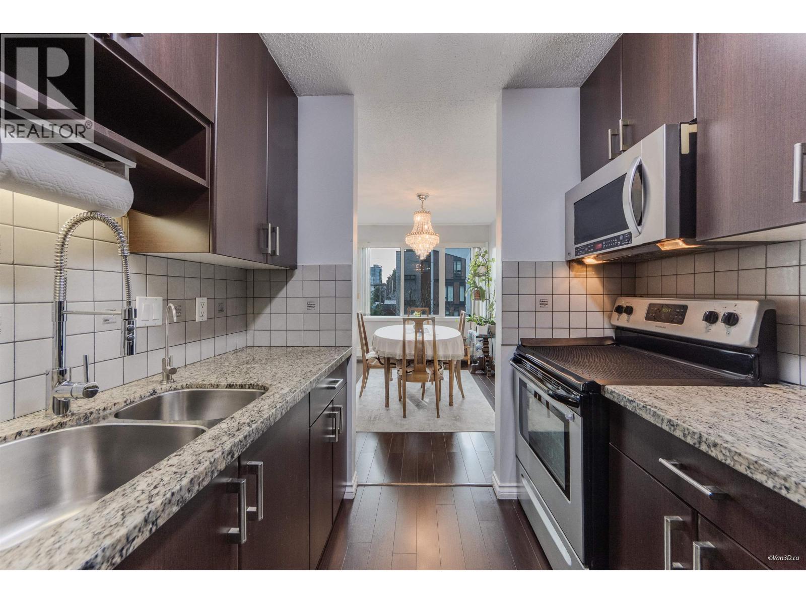 208 156 W 21st Street, North Vancouver, British Columbia  V7M 1Y9 - Photo 12 - R3086382