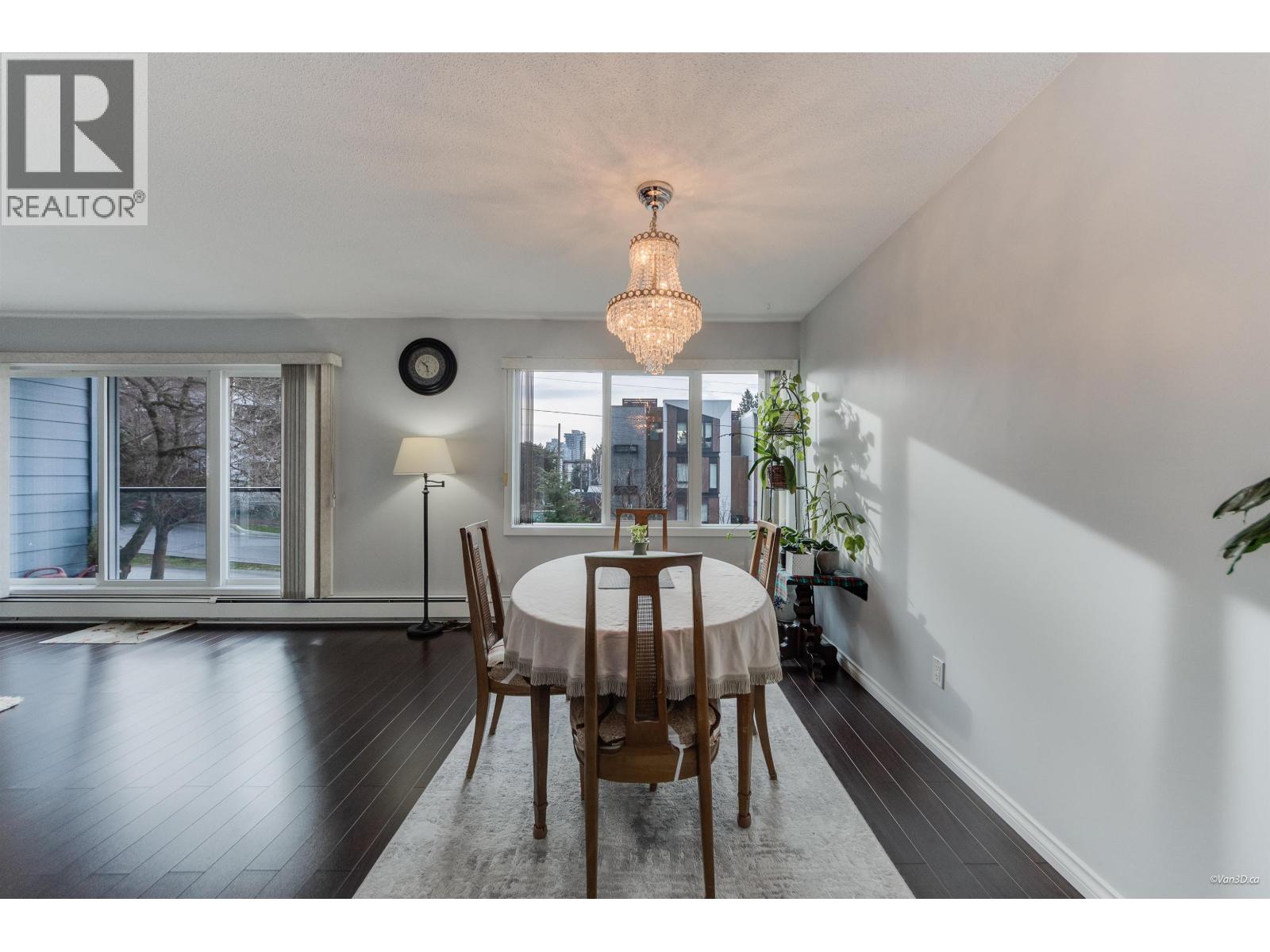 208 156 W 21st Street, North Vancouver, British Columbia  V7M 1Y9 - Photo 11 - R3086382