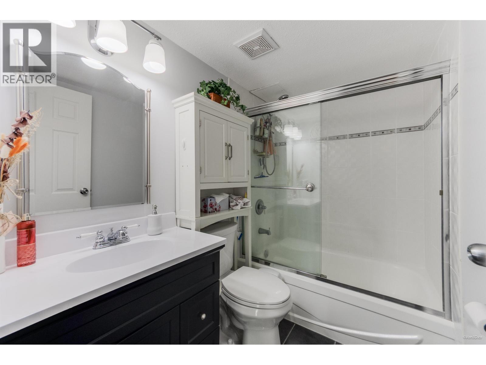 208 156 W 21st Street, North Vancouver, British Columbia  V7M 1Y9 - Photo 18 - R3086382