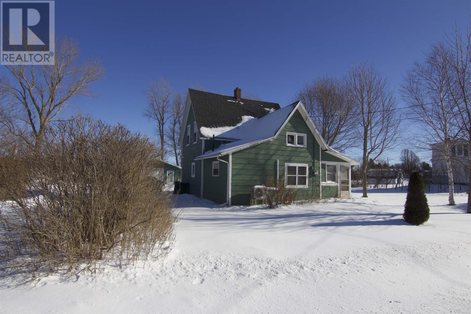 26 Wilfred Street, Miscouche, Prince Edward Island  C0B 1T0 - Photo 2 - 202602158
