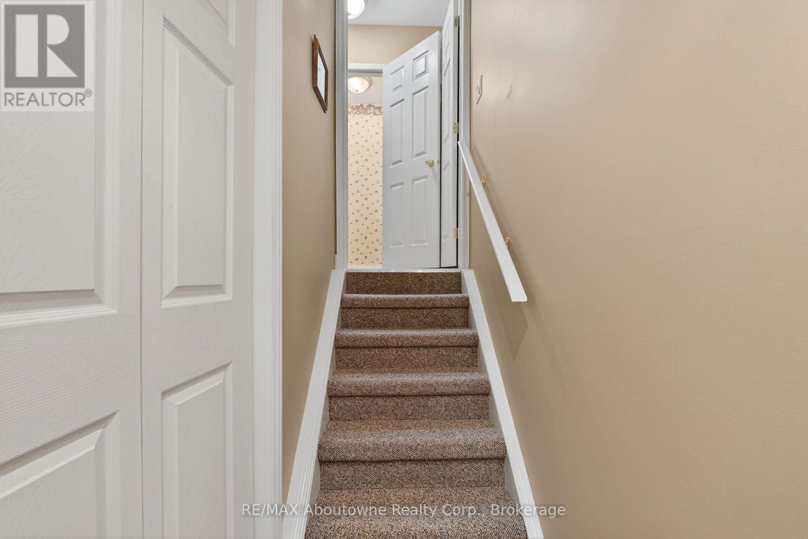 31 Elderberry Avenue, Grimsby, Ontario  L3M 5R5 - Photo 25 - X12759982