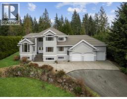 220 FERN DRIVE, Anmore, British Columbia