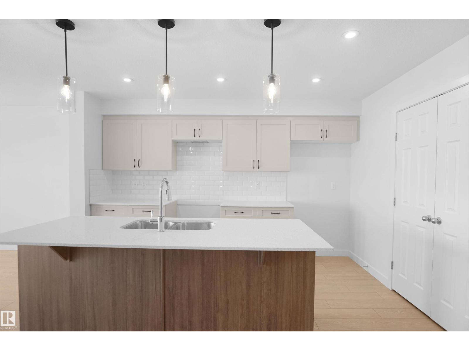 644 176 Av Ne, Edmonton, Alberta  T5Y 4G1 - Photo 13 - E4460211