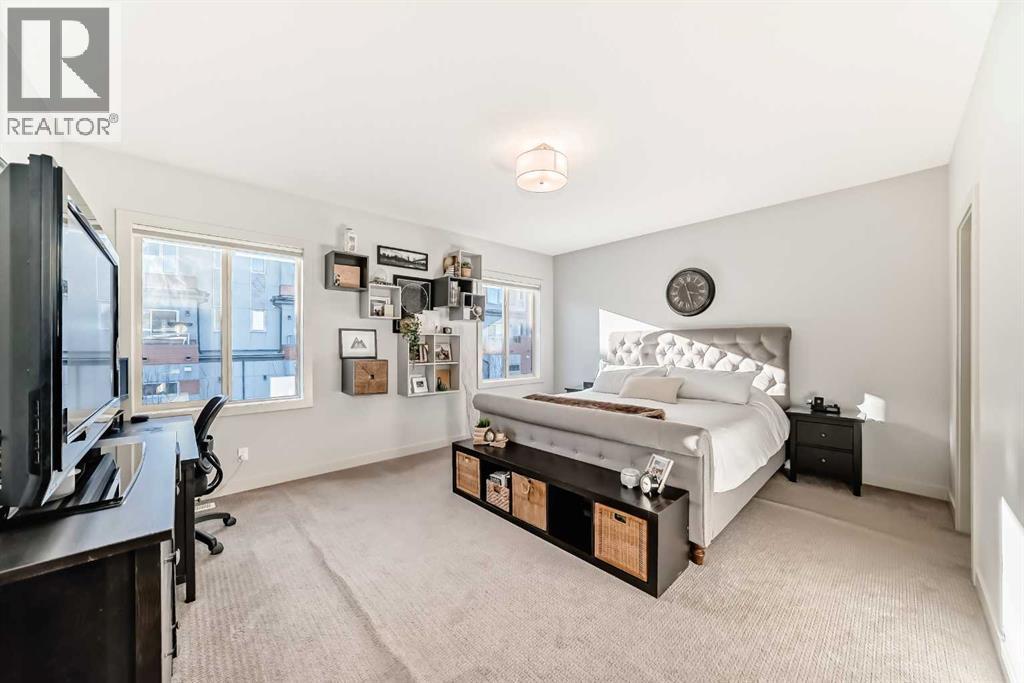 743 Shawnee Drive Sw, Calgary, Alberta  T2Y 1V6 - Photo 19 - A2280458