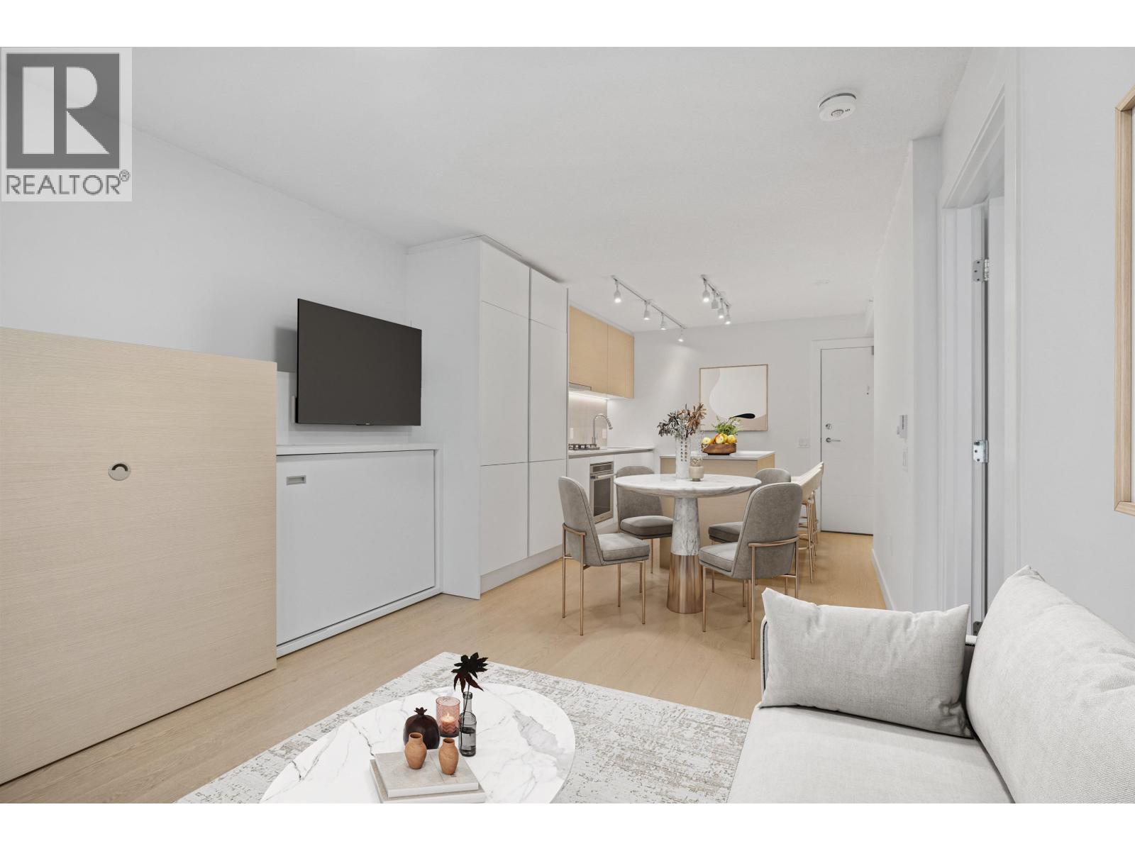 2607 908 Quayside Drive, New Westminster, British Columbia  V3M 0L4 - Photo 3 - R3085440