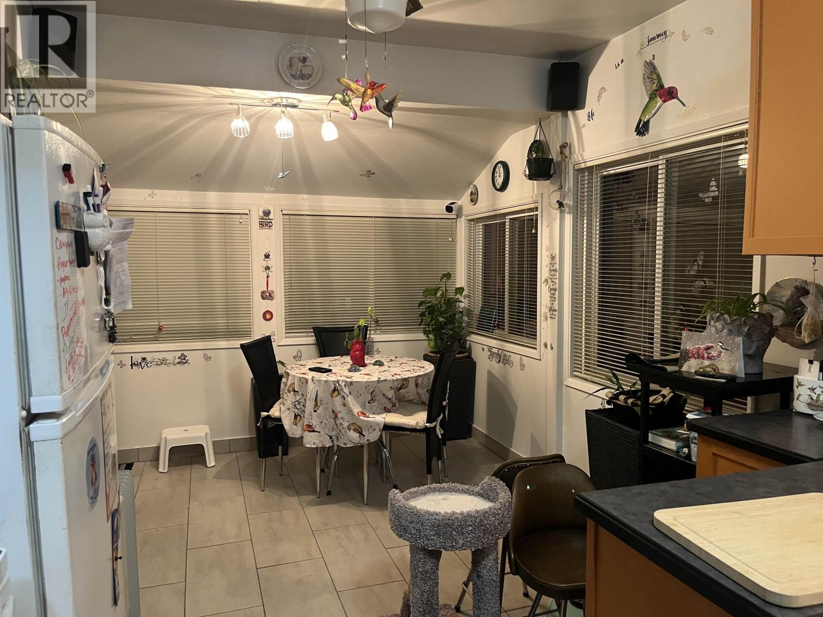 4042 Nootka Street, Vancouver, British Columbia  V5R 2E2 - Photo 4 - R3086269