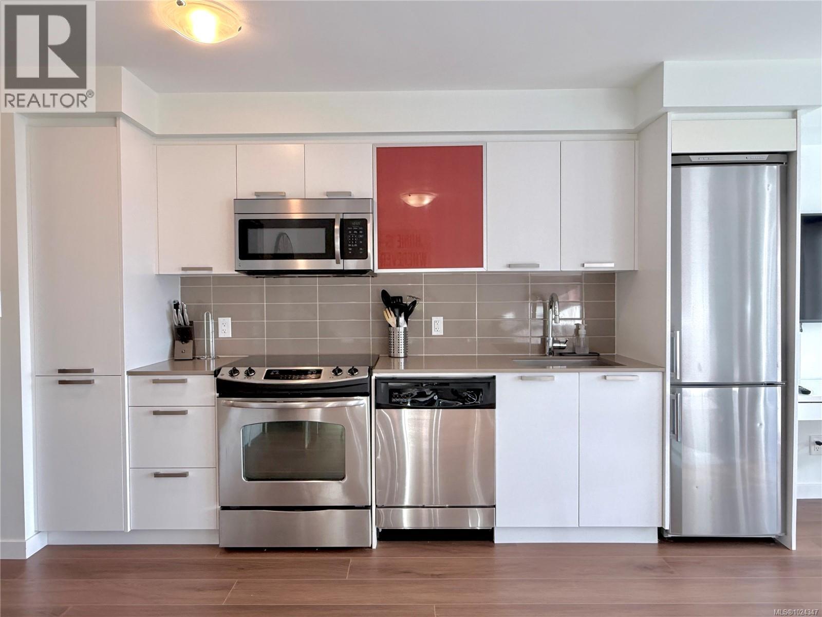 310 517 Fisgard St, Victoria, British Columbia  V8W 0C5 - Photo 16 - 1024347