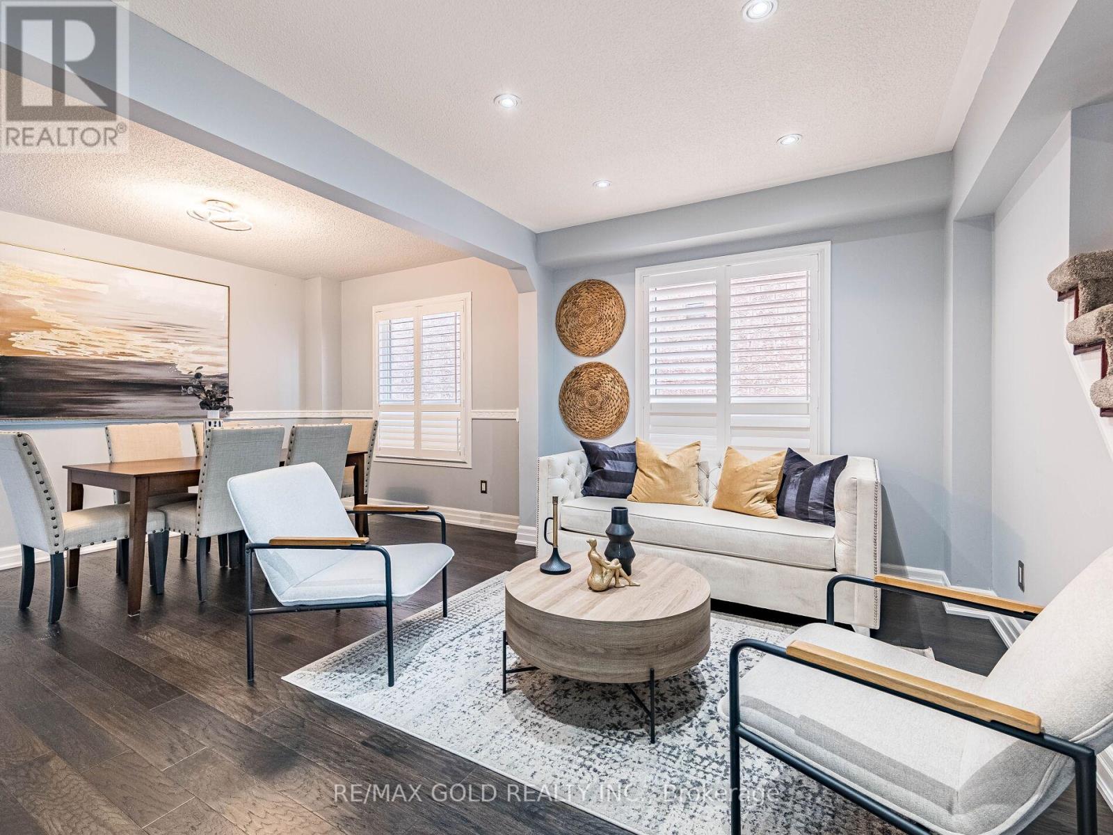 66 Hiberton Crescent, Brampton, Ontario  L7A 3C9 - Photo 7 - W12759996